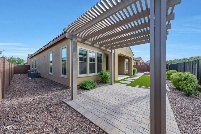 Building Photo - 32360 N 133rd Dr
