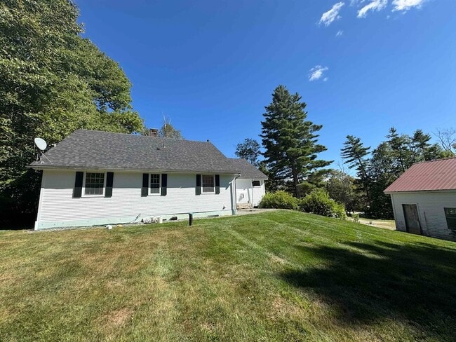 Building Photo - 473 Hapgood Pond Rd