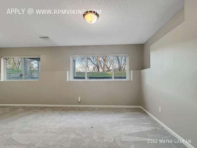 Building Photo - 3br 2.5ba 2cg ~ Security Deposit Free Alte...