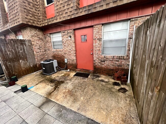 Building Photo - 307 US Highway 27 S