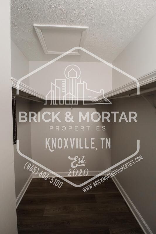 Building Photo - 4045 Heather Ct NW