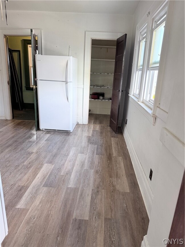 Building Photo - 2131 James St