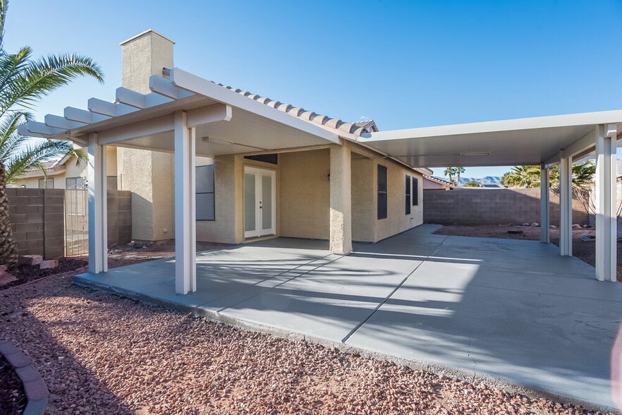 Building Photo - 4626 Possum Berry Ln