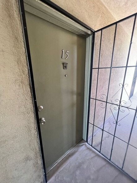 Building Photo - 4039 Marathon St