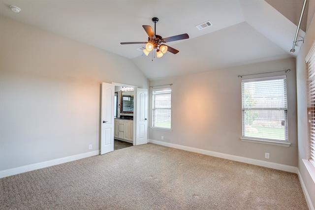 Building Photo - 11700 Buckthorn Dr