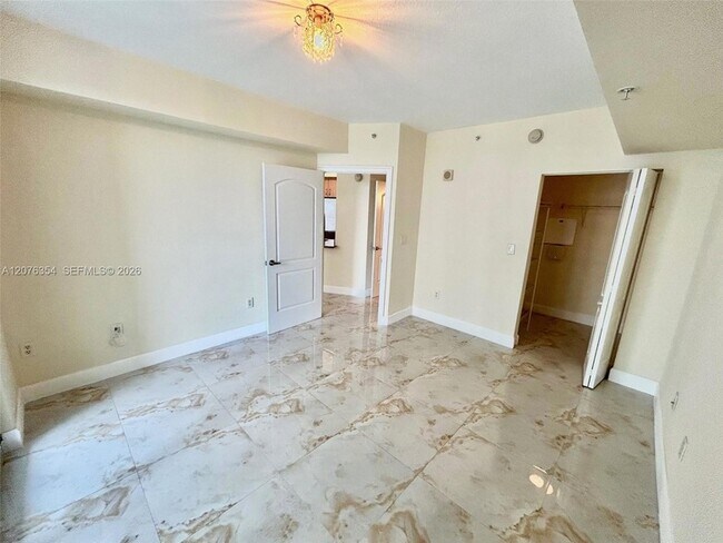 Building Photo - 1830 Radius Dr