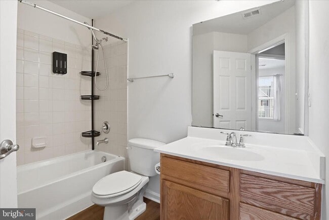 Building Photo - 98 Short Branch Rd