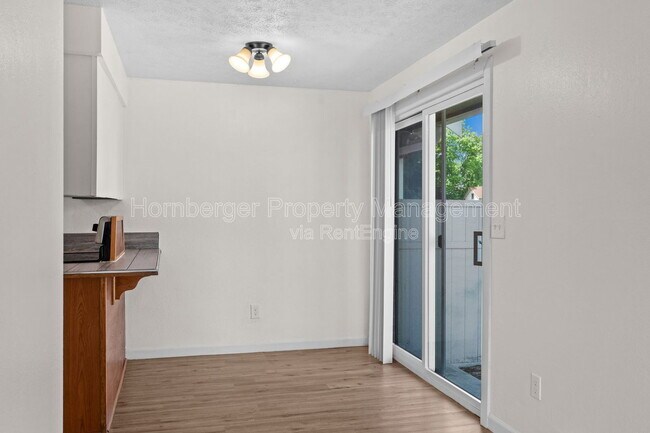 Building Photo - 3617 N Washington St