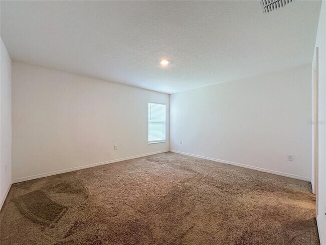 Building Photo - 1407 Hillsborough Way