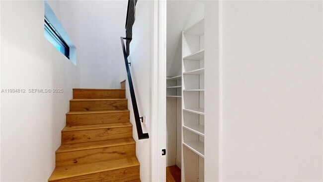 Building Photo - 353 NW 50th St