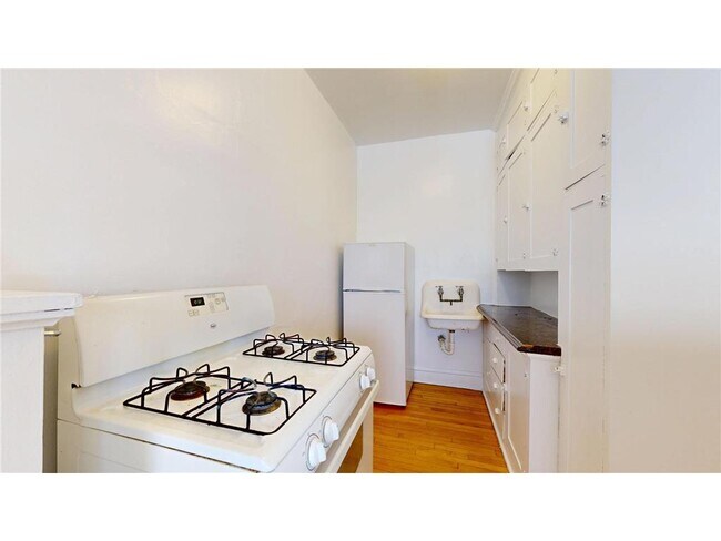 Building Photo - 3129 Aldrich Ave S