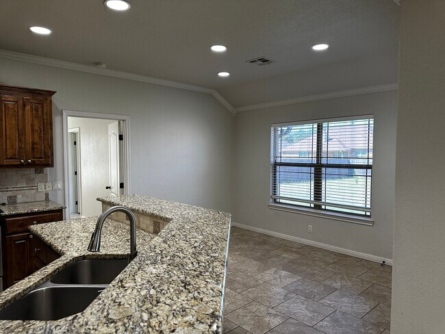 Building Photo - 10412 Whitney Trace Dr