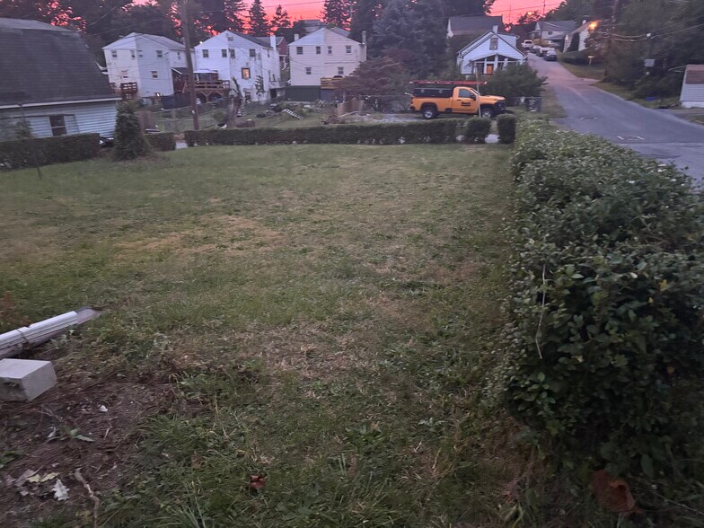 Back yard. Lawn care by land lord - 1 Mars St