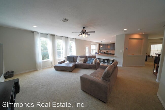 Building Photo - 4 br, 3.5 bath House - 346 Chloe Heights