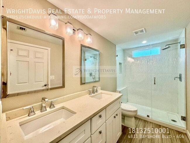 Building Photo - 4811 Bayshore Blvd