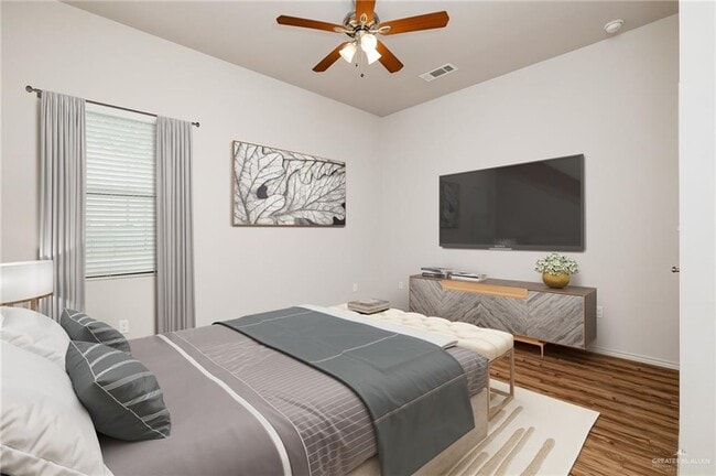 Building Photo - 11 Taylor St