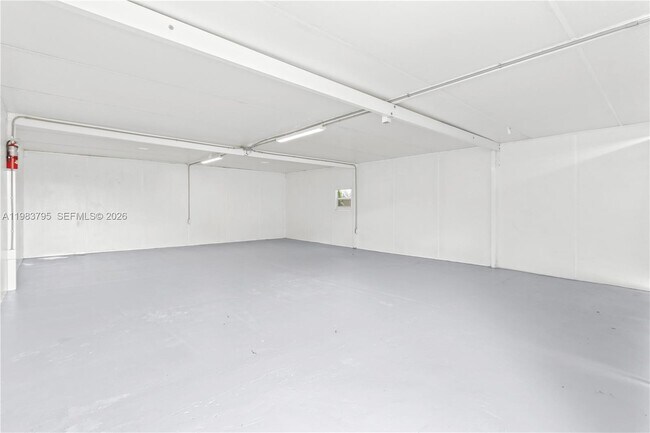 Building Photo - 8501 SW 128th St