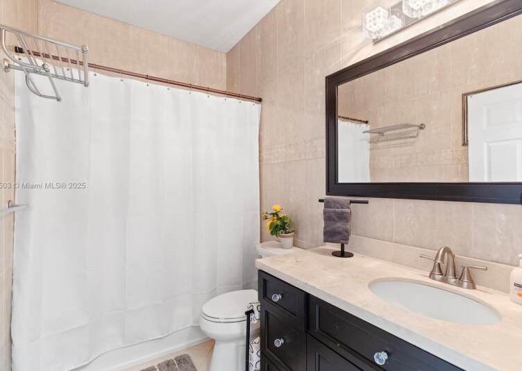 Building Photo - 16601 SW 87th Ct