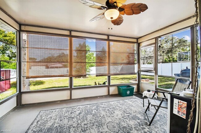 Building Photo - 2 br, 2 bath House - 4404 Hagen Avenue