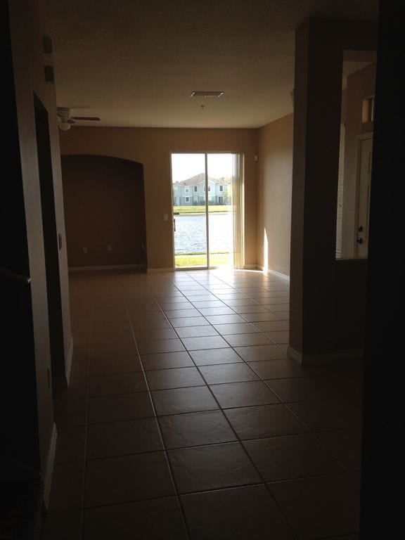 Building Photo - 6468 S Goldenrod Rd