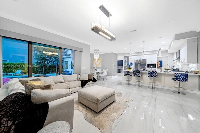 Building Photo - 16849 Pierre Cir