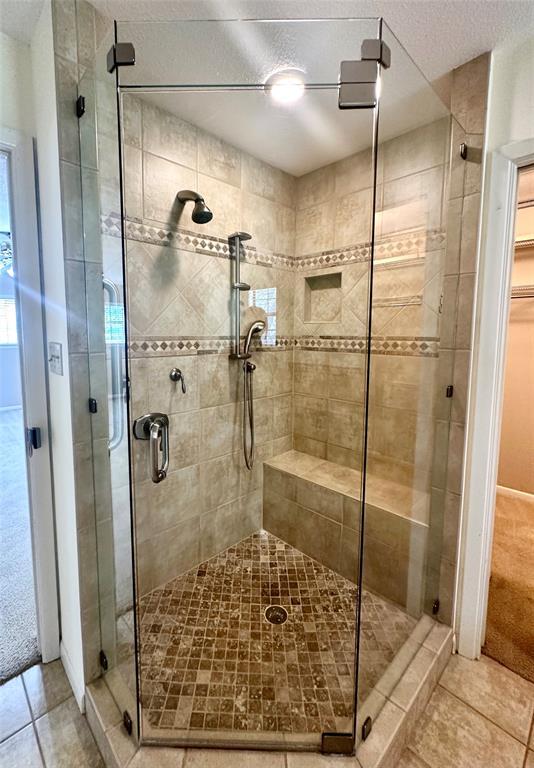 Building Photo - 9006 Balcones Club Dr