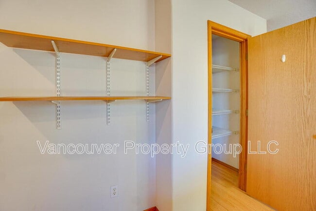 Building Photo - 6416 NE 163rd Ave