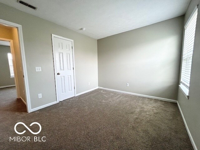 Building Photo - 6647 Crestwell Ln