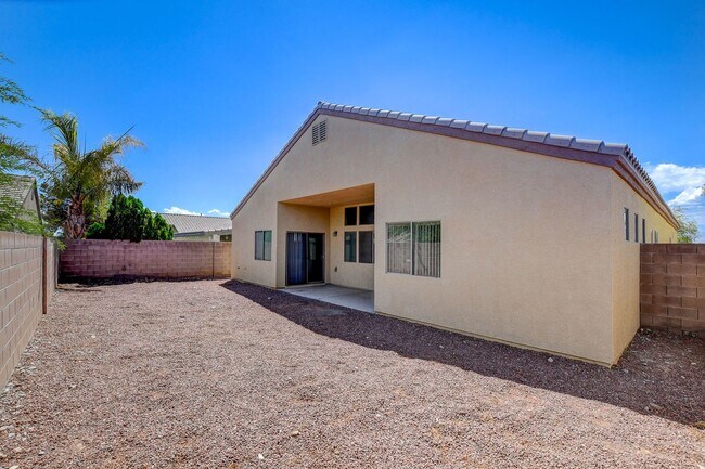 Building Photo - 6724 Donna St