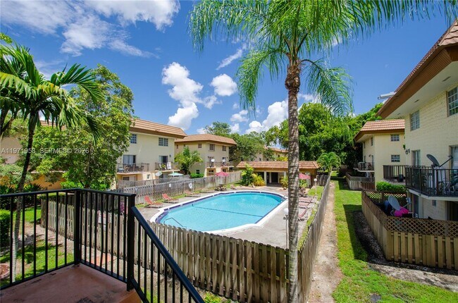 Building Photo - 8650 SW 109th Ave