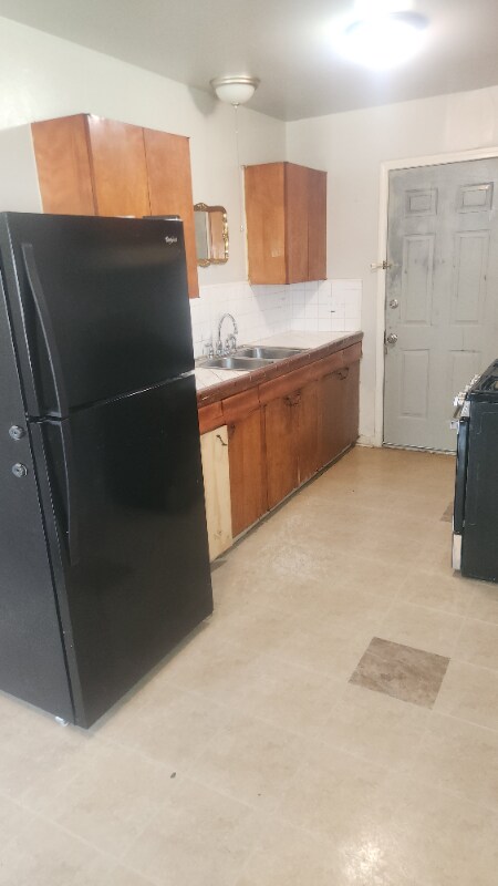 Building Photo - 3374 J St