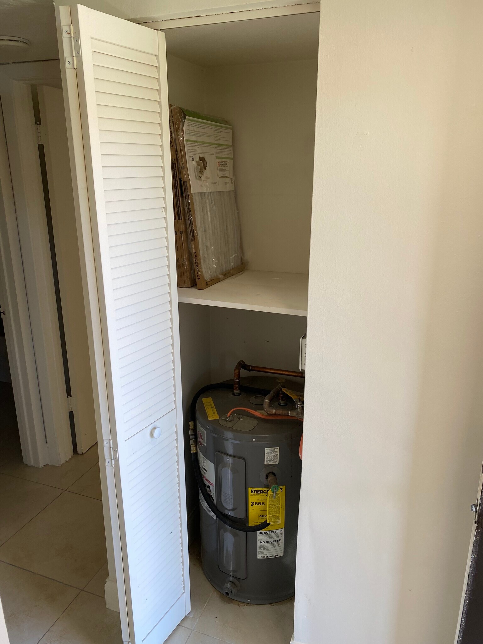 Pantry closet space - 21900 Lake Forest Cir