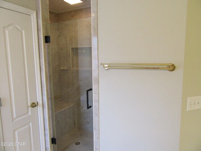 Building Photo - 3209 Pleasant Hill Rd