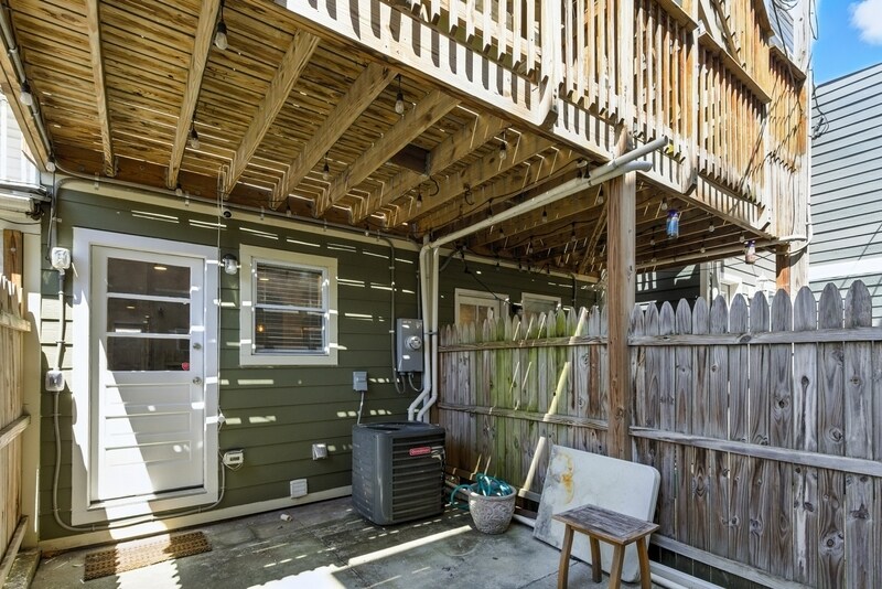 Building Photo - 127 W Randall St