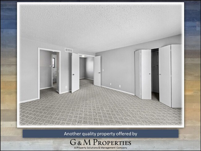 Building Photo - Rarely Available 1-Bedroom Townhouse in Henrietta: Updated & Amenity-Filled!