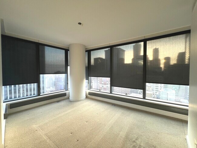 Building Photo - 60 E Monroe St