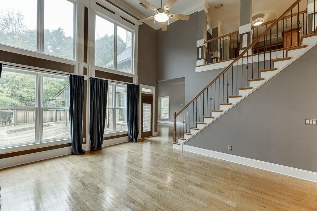 Building Photo - 940 Chateau Forest Rd