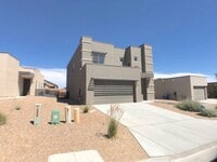 Building Photo - Gorgeous, Newer 3 bedroom in Los Lunas! Open Layout!