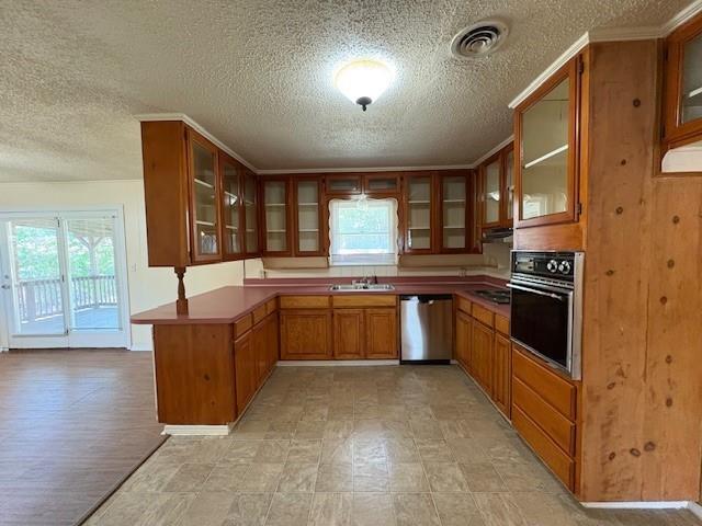 Building Photo - 8270 Chapin Rd