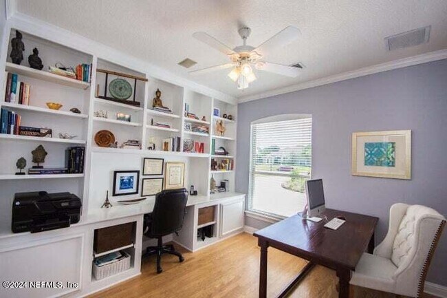 Building Photo - 110 Overlook Dr