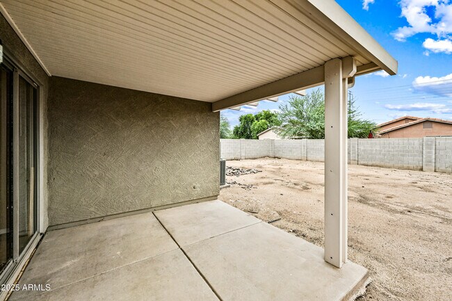 Building Photo - 6417 W Elwood St