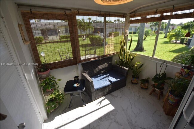 Building Photo - 2572 Emory Dr W