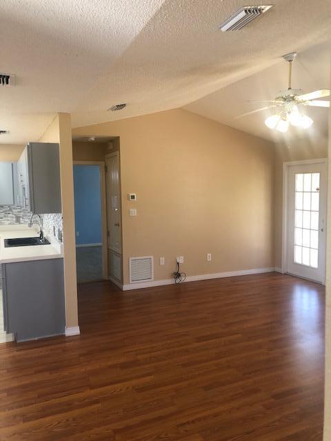 Building Photo - 9317 E River Dr