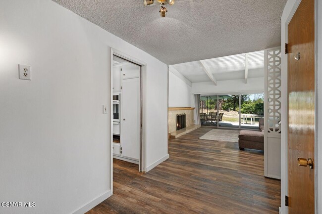 Building Photo - 5708 Wilhelmina Ave