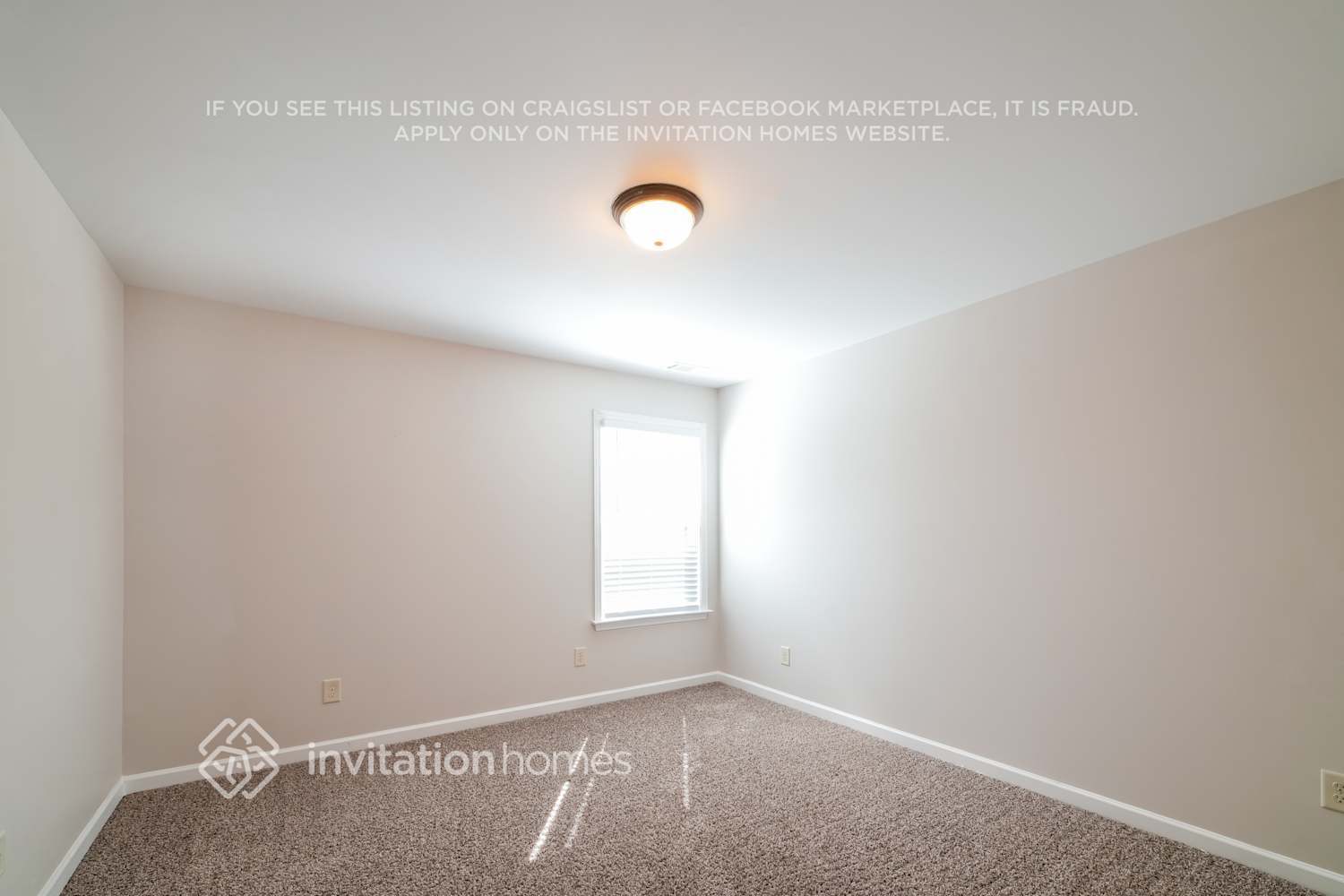 Building Photo - 435 Crestmont Ln