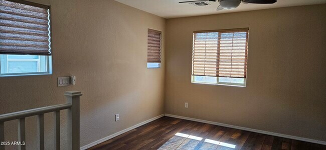Building Photo - 4656 E Tierra Buena Ln