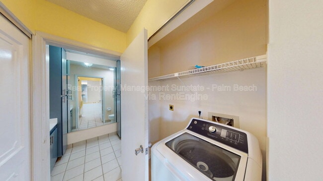 Building Photo - 1921 N Congress Ave