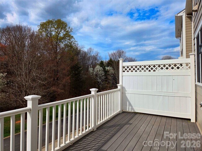 Building Photo - 1114 Drayton Ct