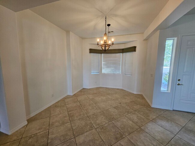 Building Photo - 55+ Community Short Term Rental Fox Creek