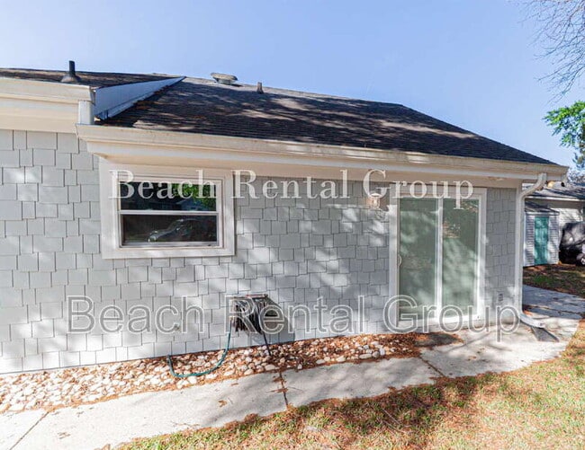 Building Photo - 818 Keel Ct